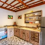 Villa Mira